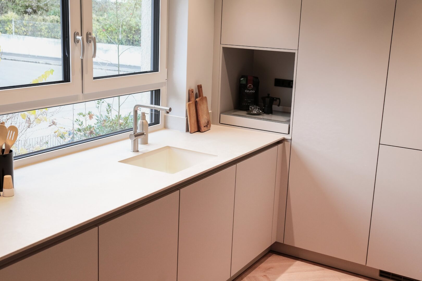 cuvini_kuechenstudio_schwabach_design_referenz_kb