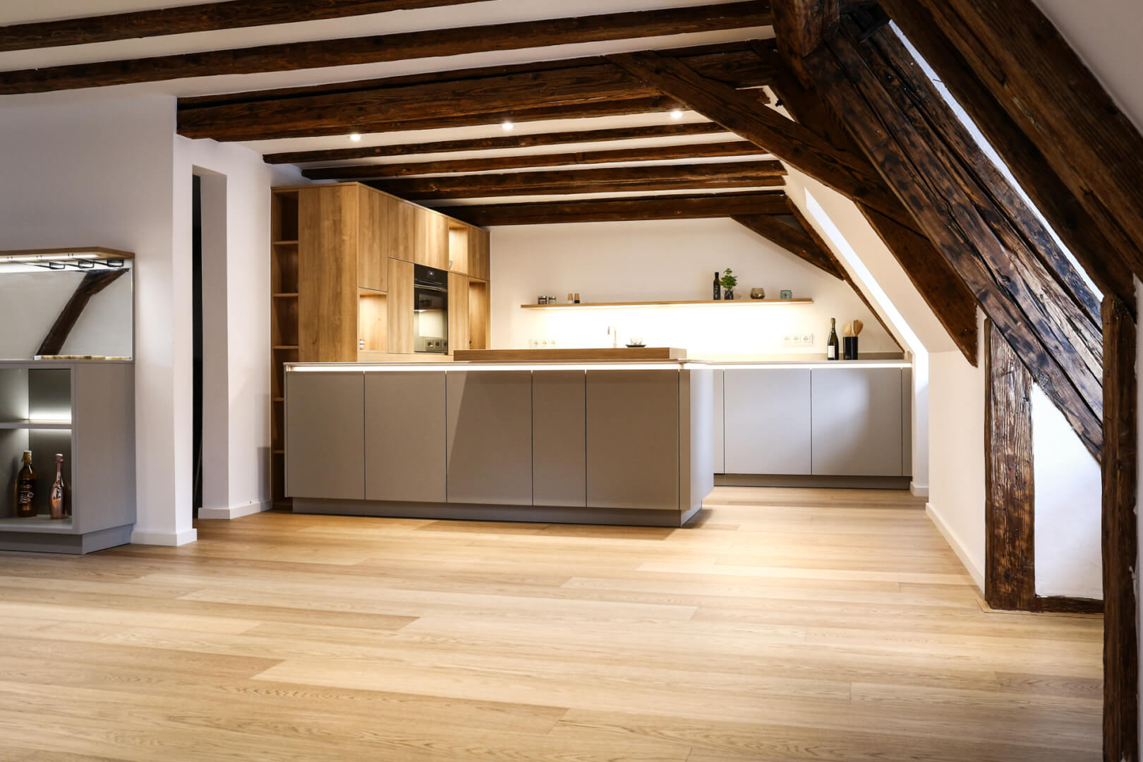 cuvini_kuechenstudio_schwabach_design_referenz_sm6